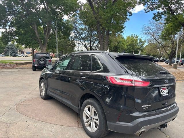 Used 2020 Ford Edge SEL w/ Cold Weather Package AWD/4WD image 4