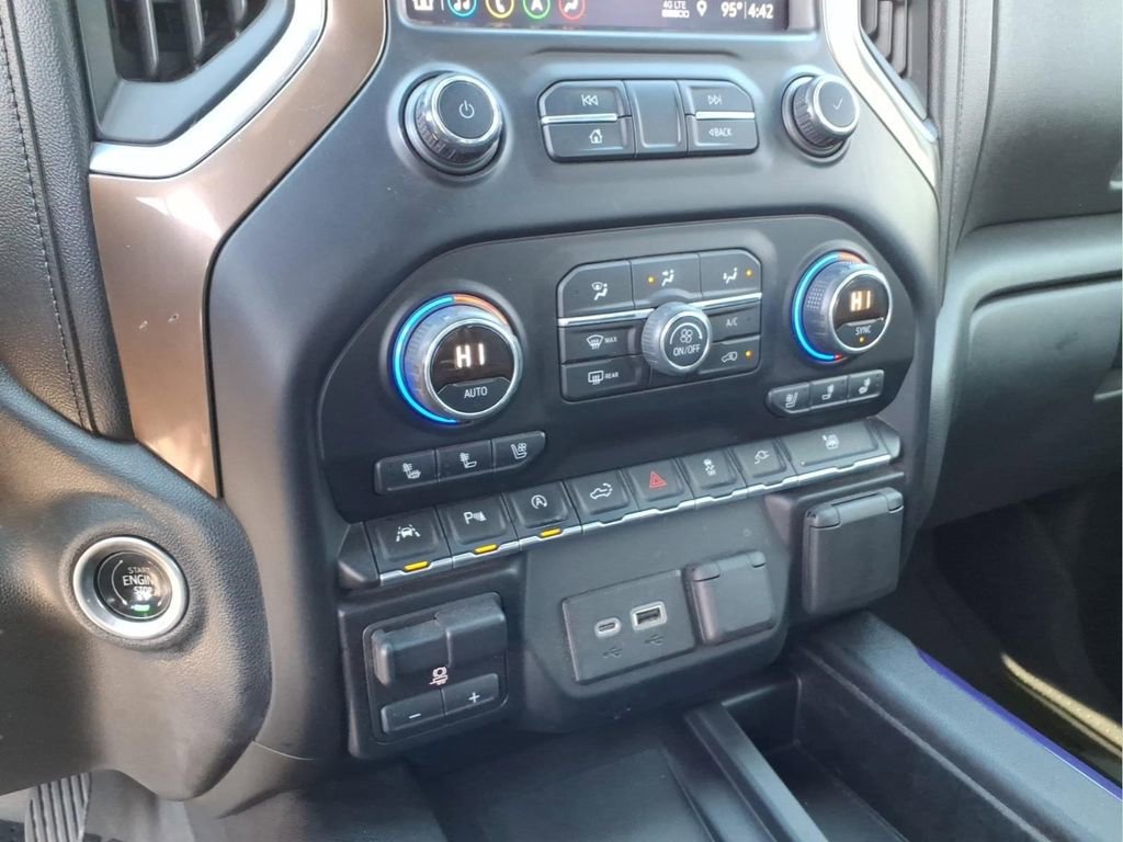 Used 2019 Chevrolet Silverado 1500 High Country w/ Technology Package AWD/4WD image 21