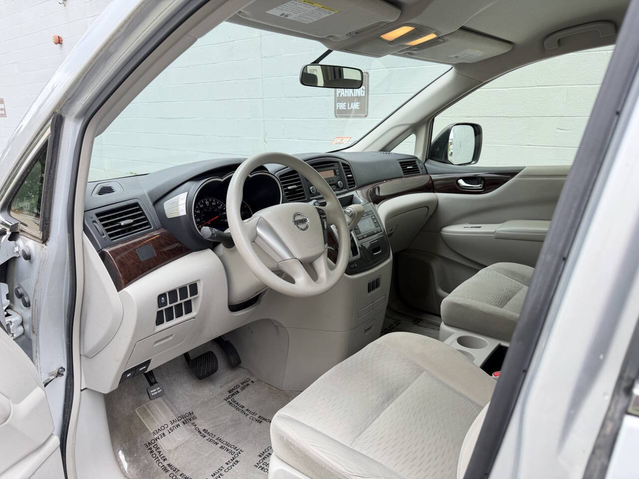 Used 2014 Nissan Quest S FWD image 10
