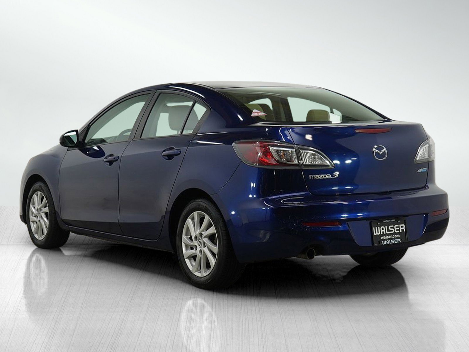 Used 2012 MAZDA MAZDA3 i Touring image 3