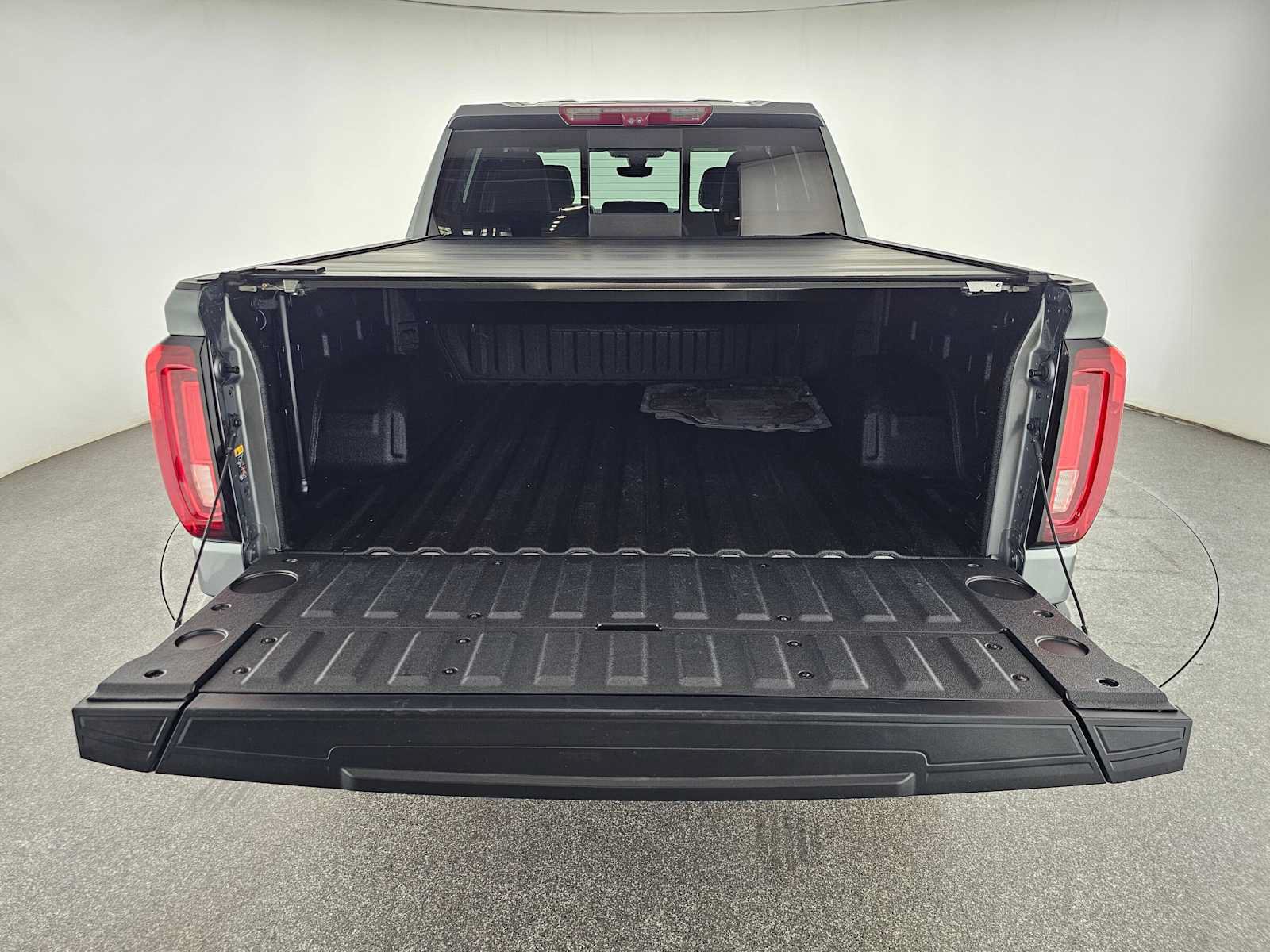 Used 2021 GMC Sierra 1500 Denali w/ Denali Ultimate Package AWD/4WD image 14