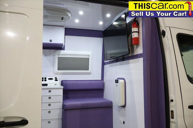 Used 2020 Mercedes-Benz Sprinter 2500 image 39