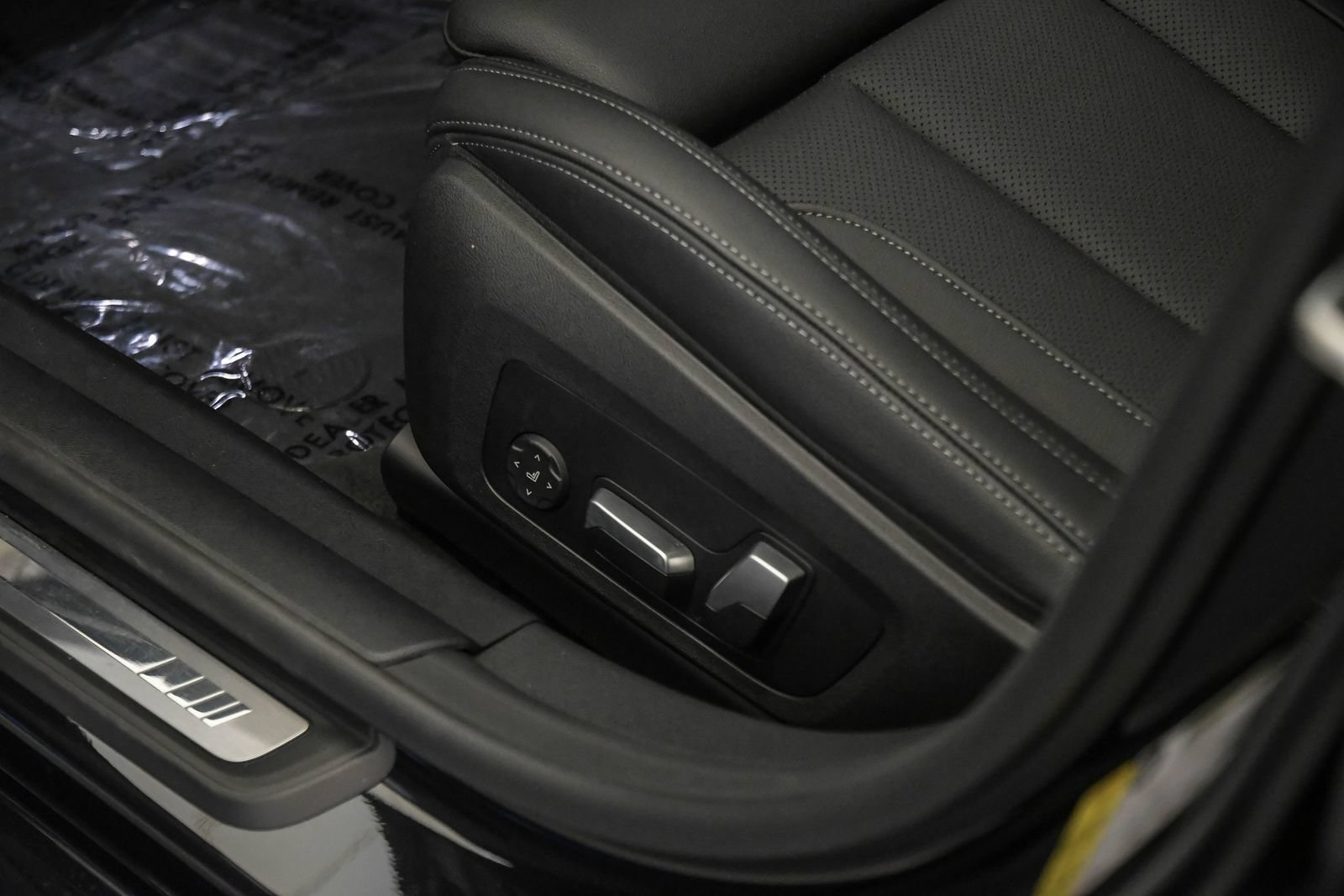 Used 2024 BMW M440i Gran Coupe RWD image 31