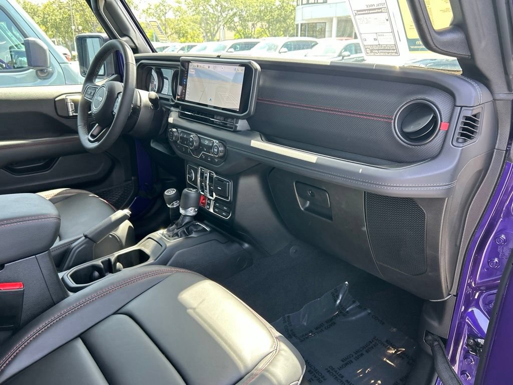 Used 2026 Jeep Wrangler Unlimited Rubicon AWD/4WD image 42