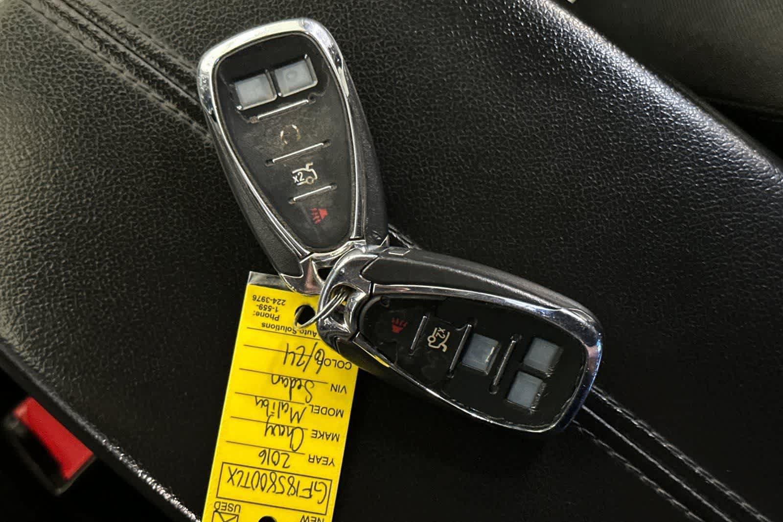 Used 2016 Chevrolet Malibu LT FWD image 27