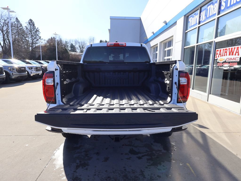 New 2026 GMC Canyon Elevation w/ Convenience Package image 28