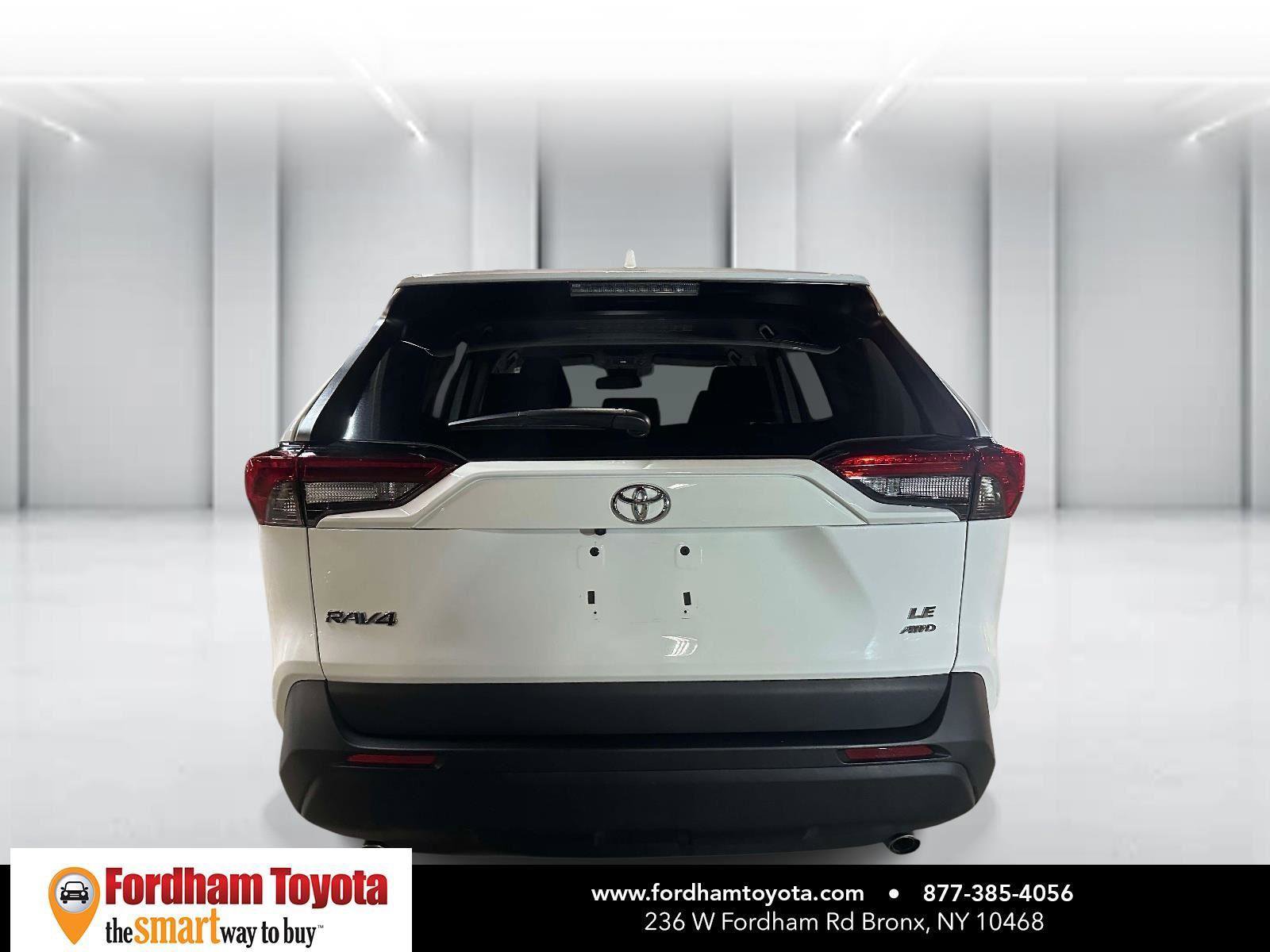 Certified 2024 Toyota RAV4 LE image 5