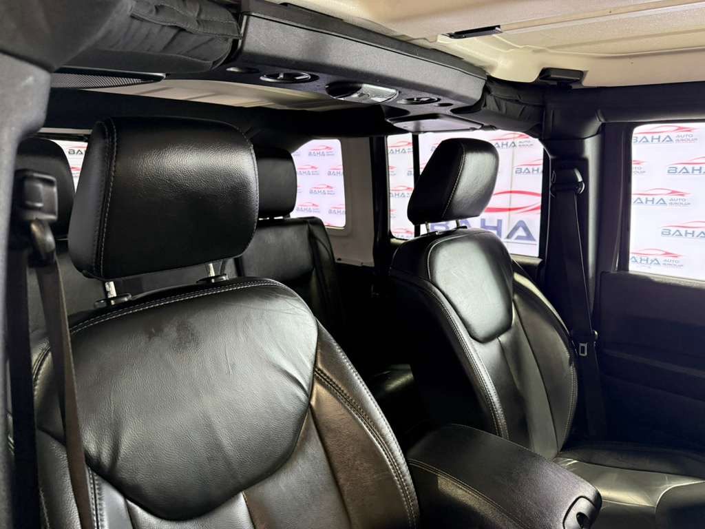 Used 2018 Jeep Wrangler Altitude image 39