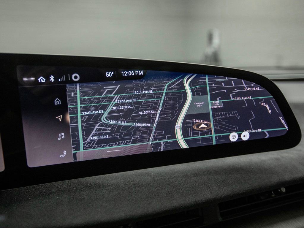 Used 2022 Lucid Air Grand Touring image 21