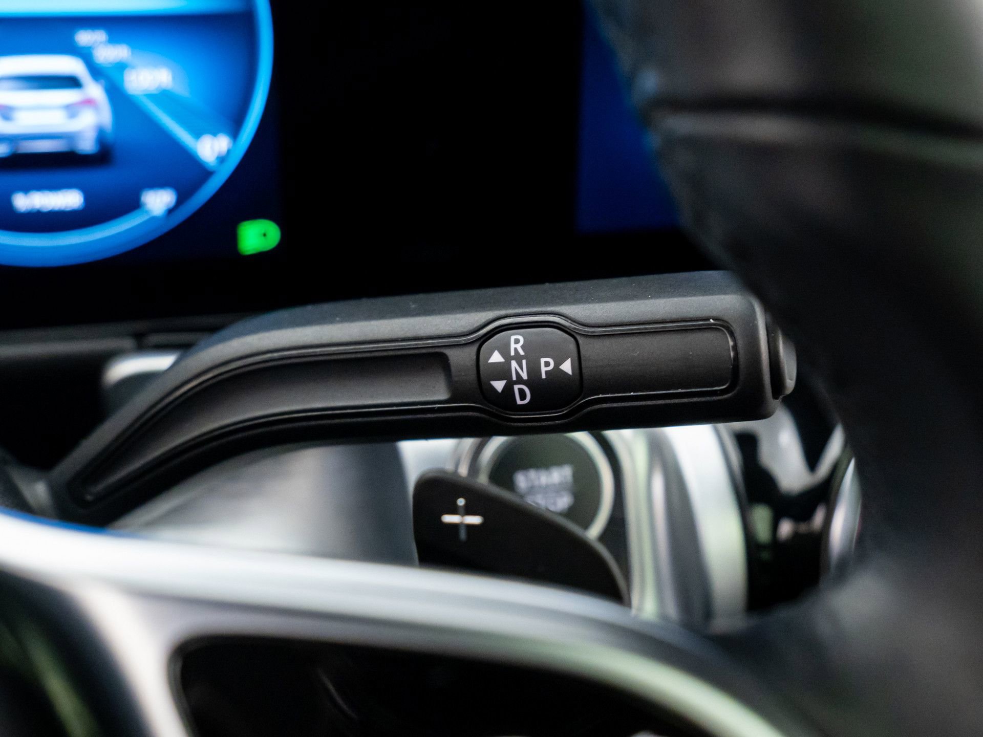 Certified 2023 Mercedes-Benz EQB 300 4MATIC image 26