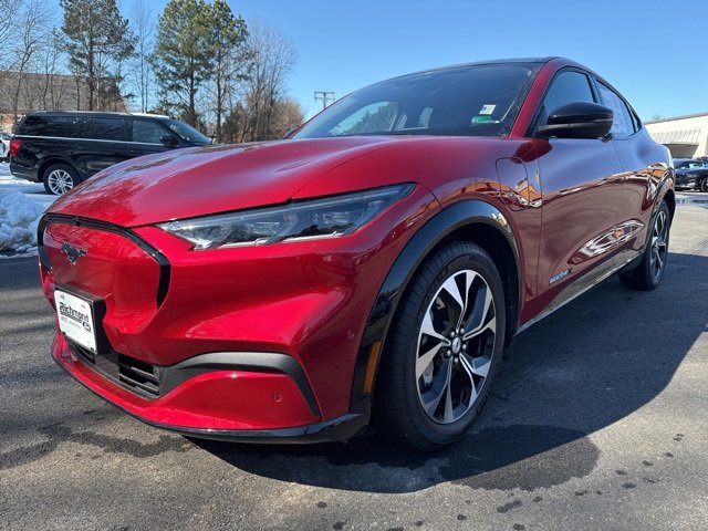 Used 2023 Ford Mustang Mach-E Premium image 1