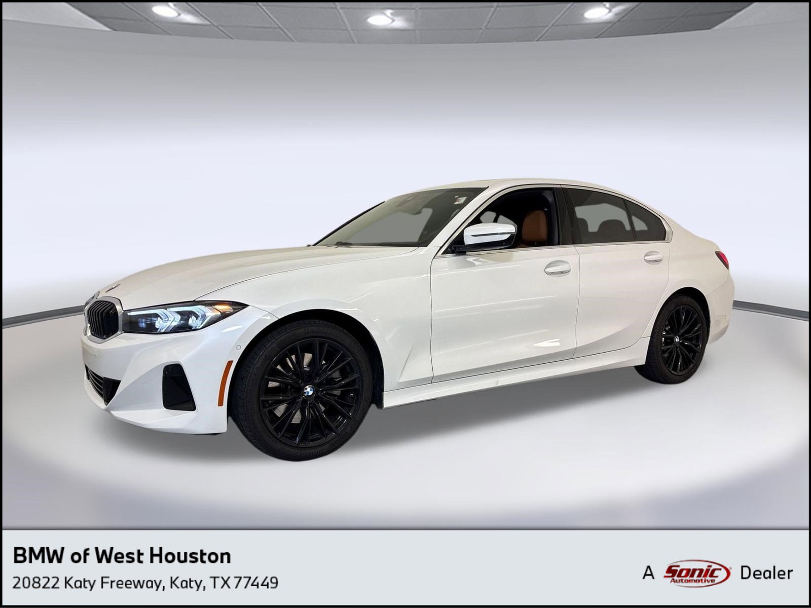 Certified 2024 BMW 330i Sedan w/ Convenience Package image 1