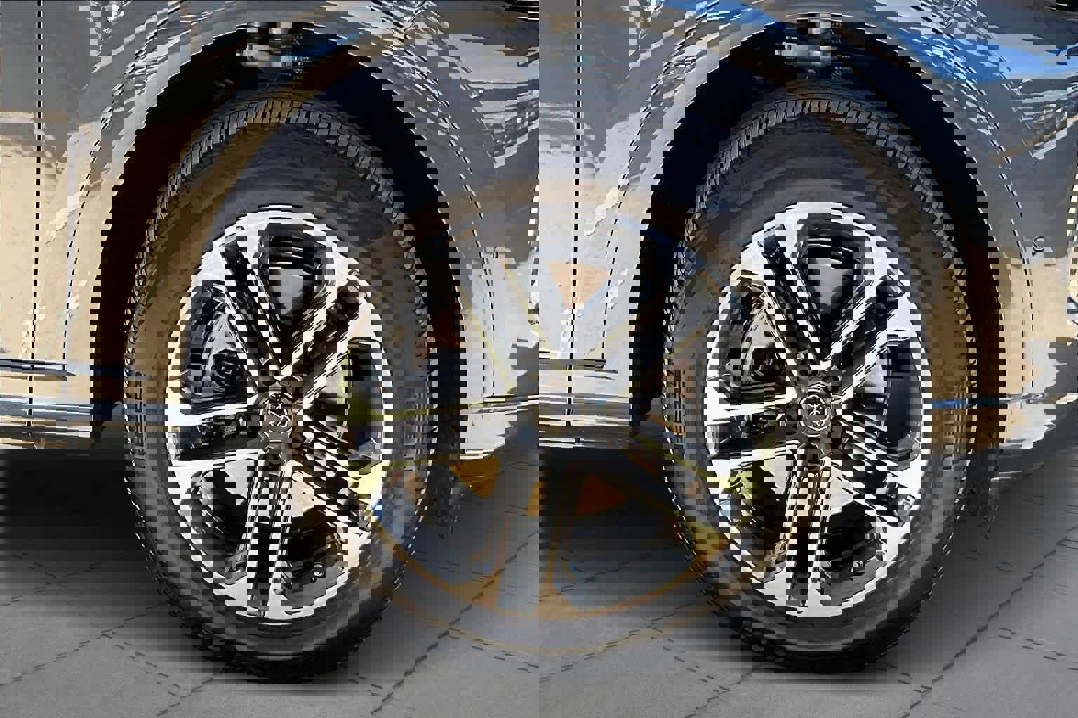 Used 2025 Audi Q5 Premium w/ Convenience Package image 10