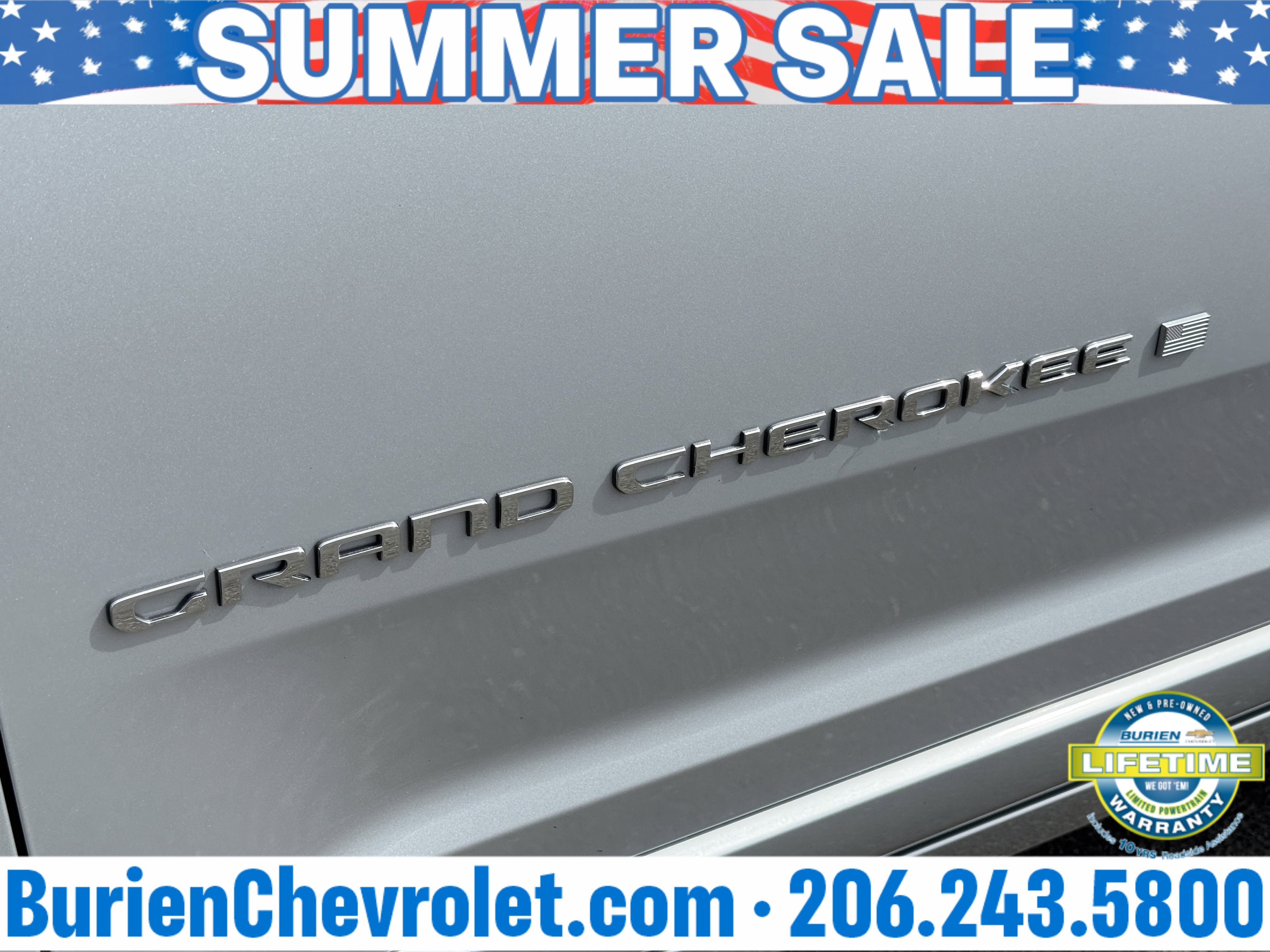 Used 2022 Jeep Grand Cherokee Overland w/ Adv Protech Group III AWD/4WD image 34