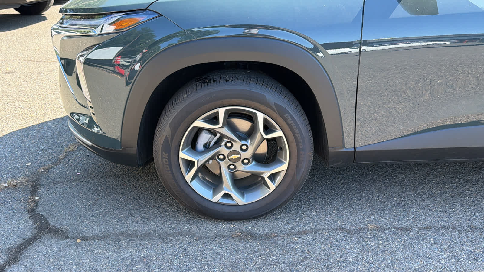 Used 2025 Chevrolet Trax LT w/ Driver Confidence Package FWD image 9