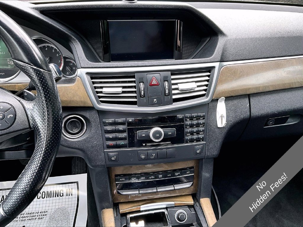 Used 2010 Mercedes-Benz E 350 4MATIC Sedan w/ Premium 1 Pkg image 6