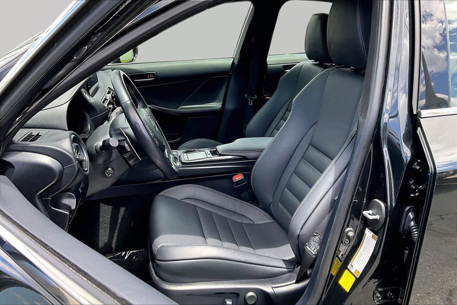 Used 2023 Lexus IS 350 F Sport w/ Navigation Package RWD image 8