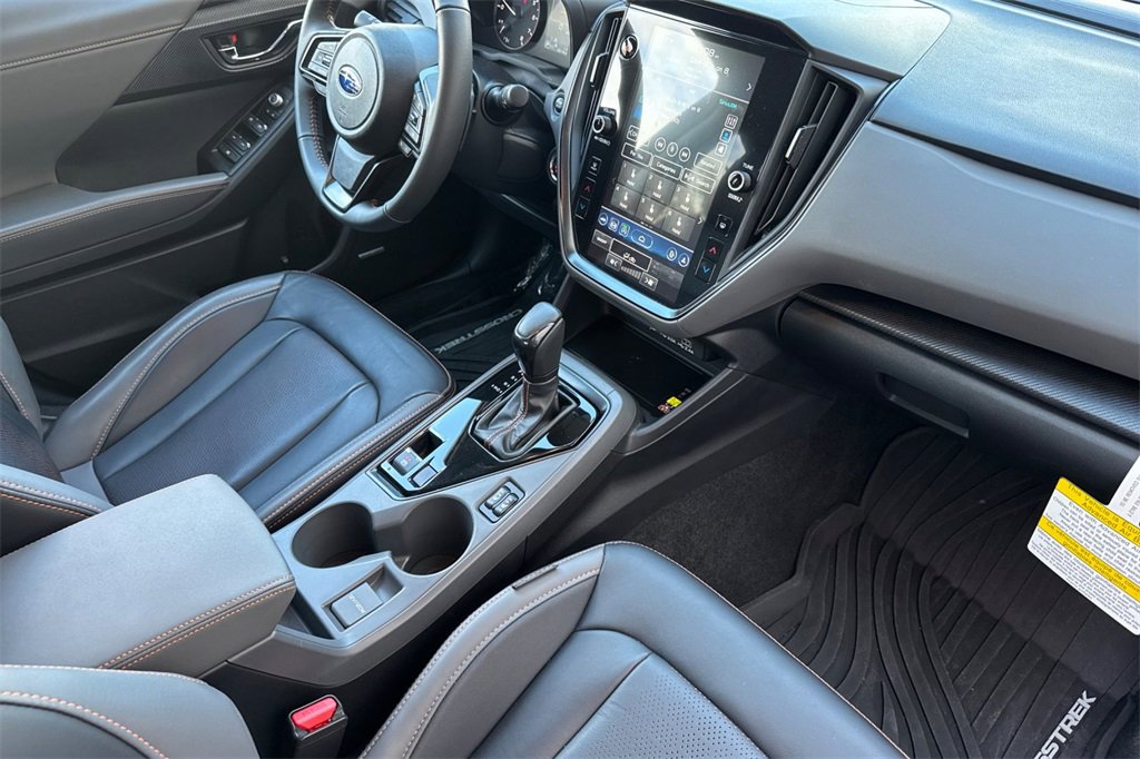 Certified 2025 Subaru Crosstrek 2.5i Limited w/ Popular Package #4A image 16