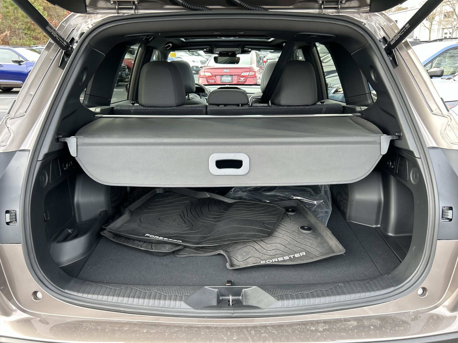 Certified 2025 Subaru Forester Premium image 12