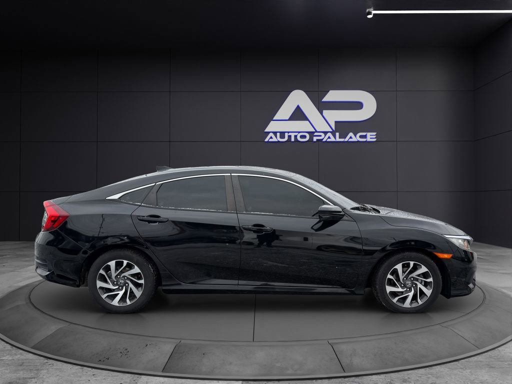 Used 2018 Honda Civic EX image 8