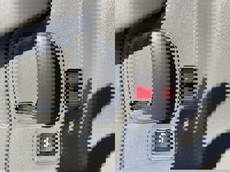 Used 2025 Chevrolet Express 2500 w/ Driver Convenience Package image 18