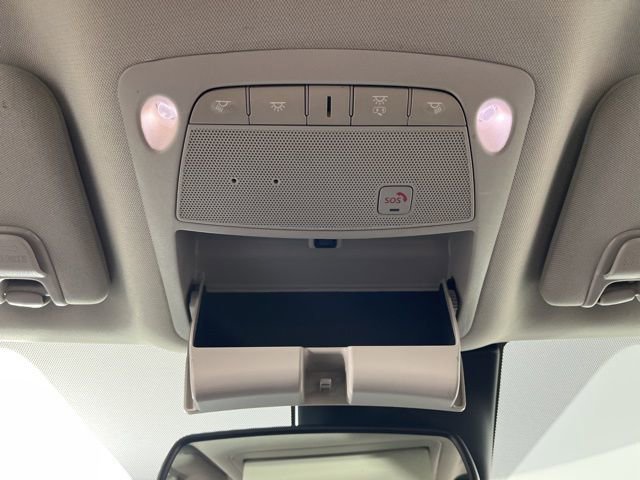 Used 2019 Nissan Murano Platinum w/ Cargo Package image 39