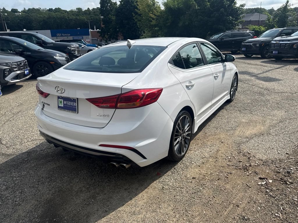 Used 2017 Hyundai Elantra Sport w/ Sport Premium Package 06 FWD image 7