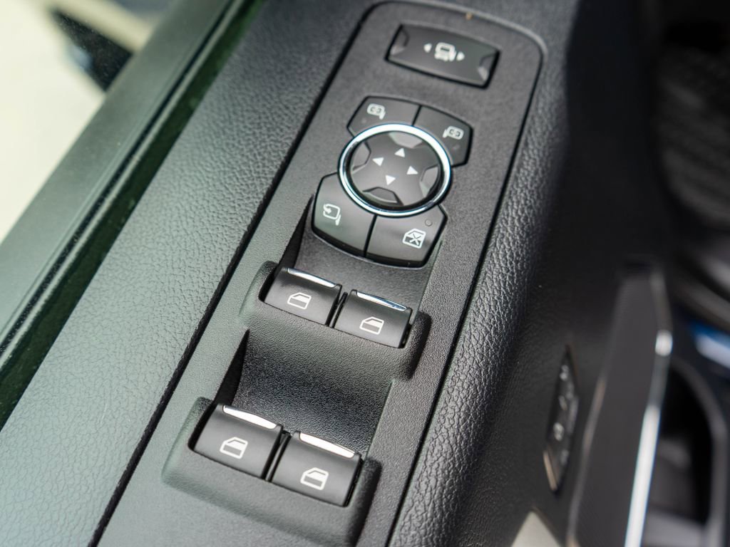 Used 2020 Ford F250 Lariat image 18