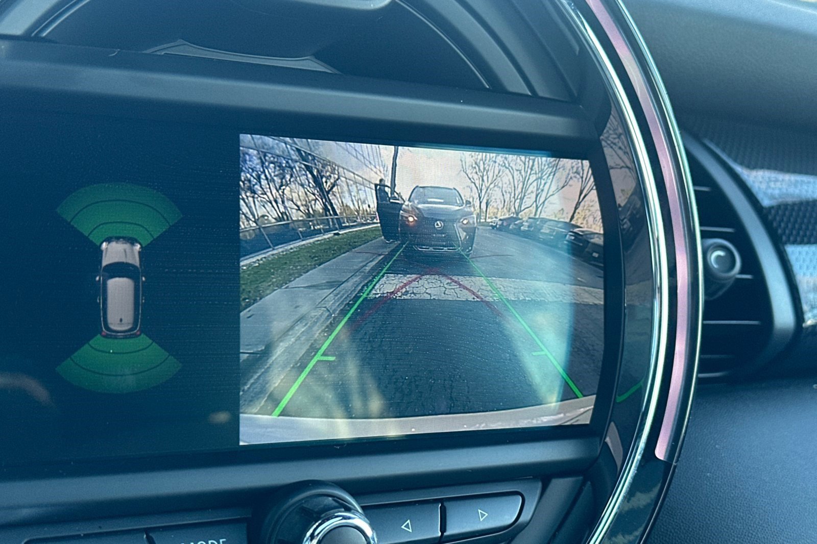 Used 2021 MINI Cooper SE w/ 8.8" Touchscreen Nav Package image 25