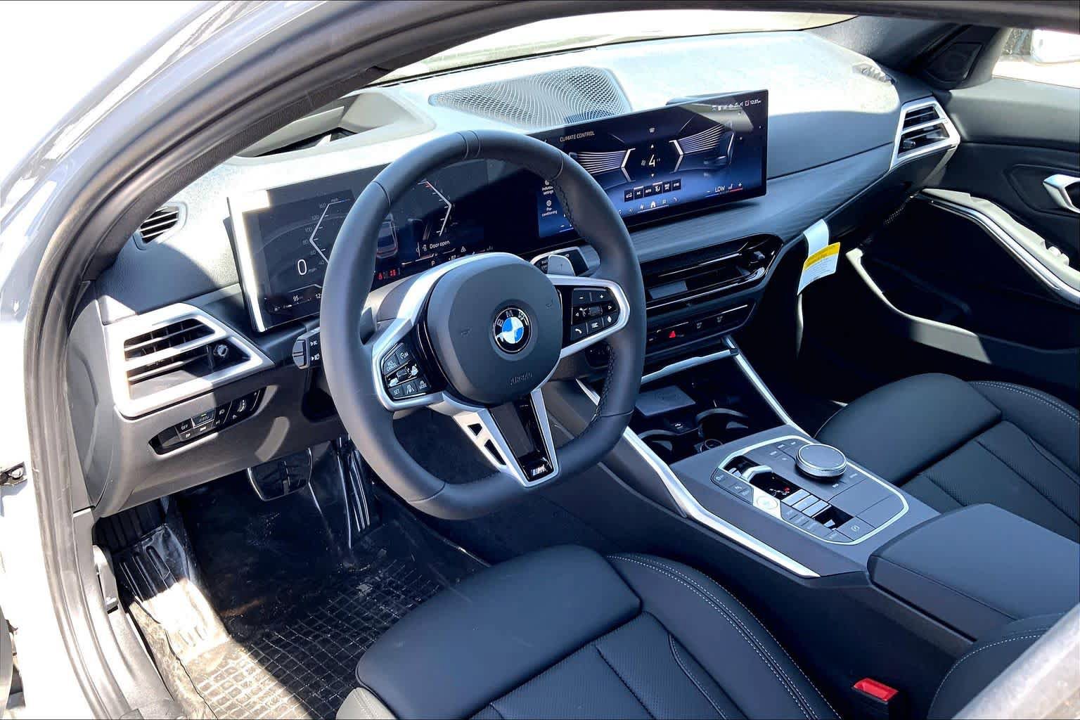 New 2026 BMW 330i xDrive Sedan w/ M Sport Package AWD/4WD image 8