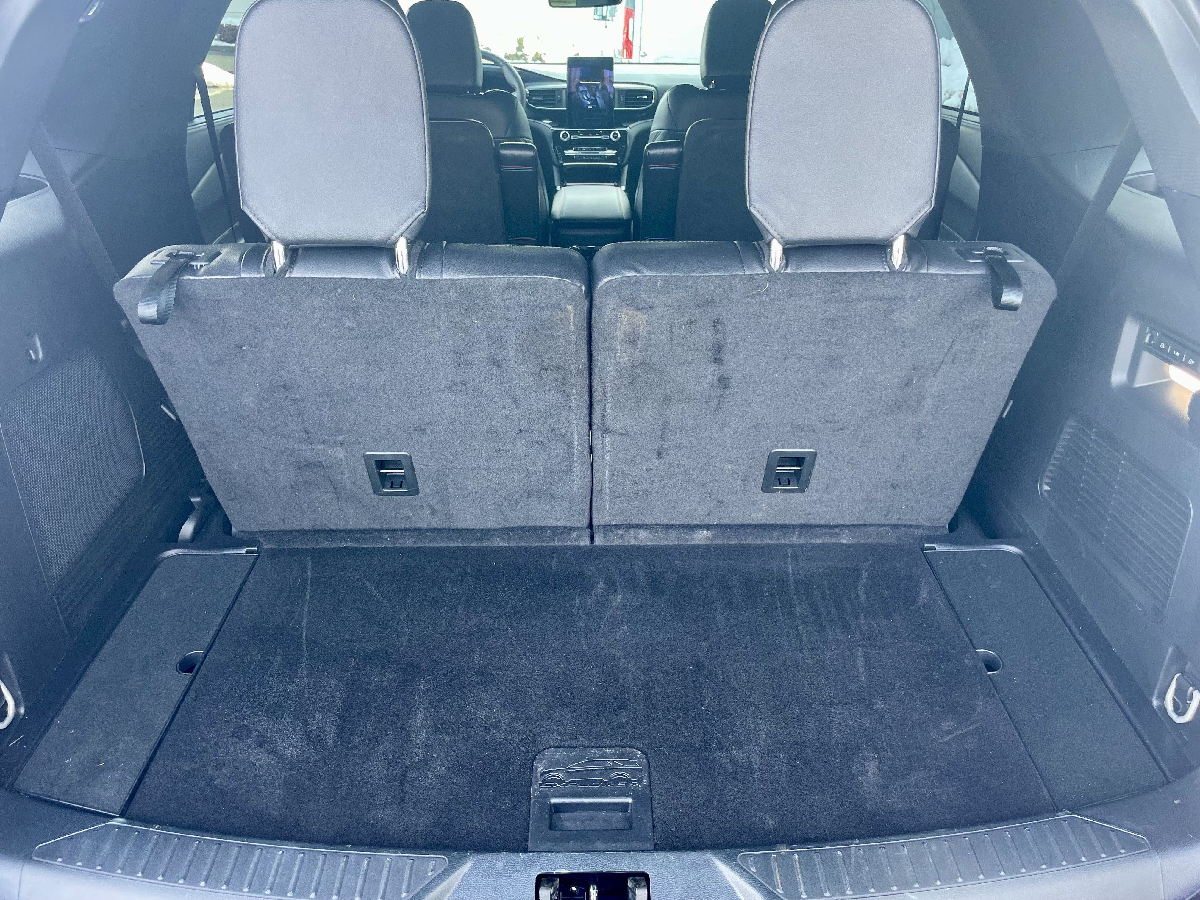 Used 2023 Ford Explorer ST w/ Equipment Group 401A AWD/4WD image 39