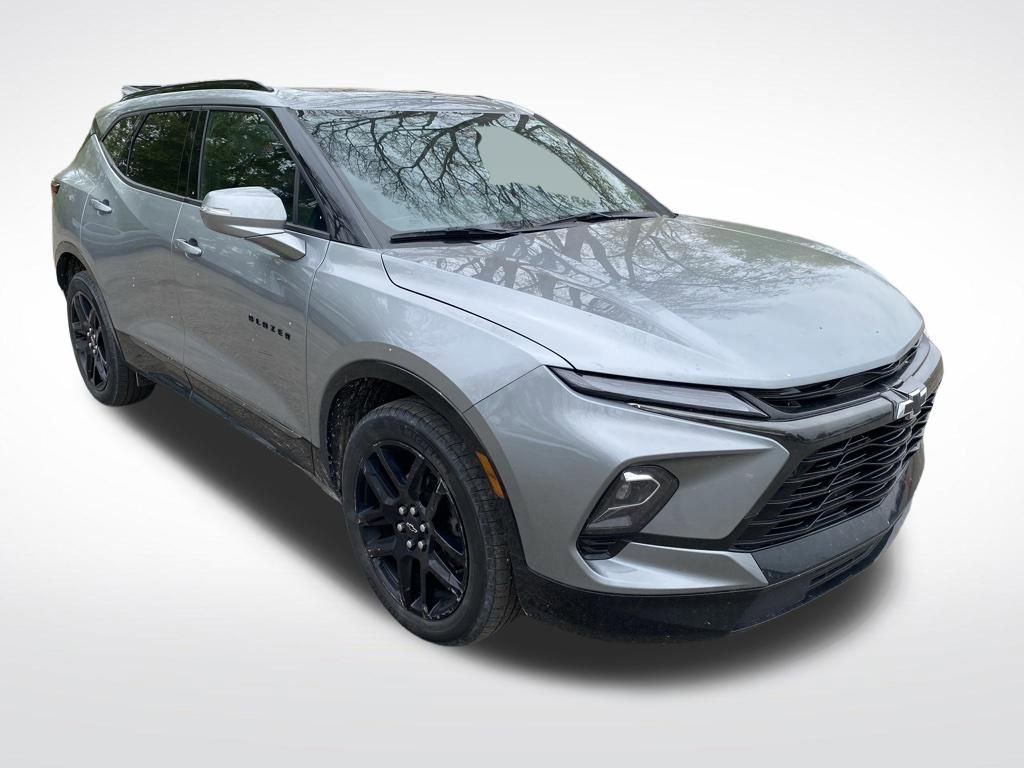 Used 2024 Chevrolet Blazer RS w/ LPO, Floor Liner Package AWD/4WD image 8