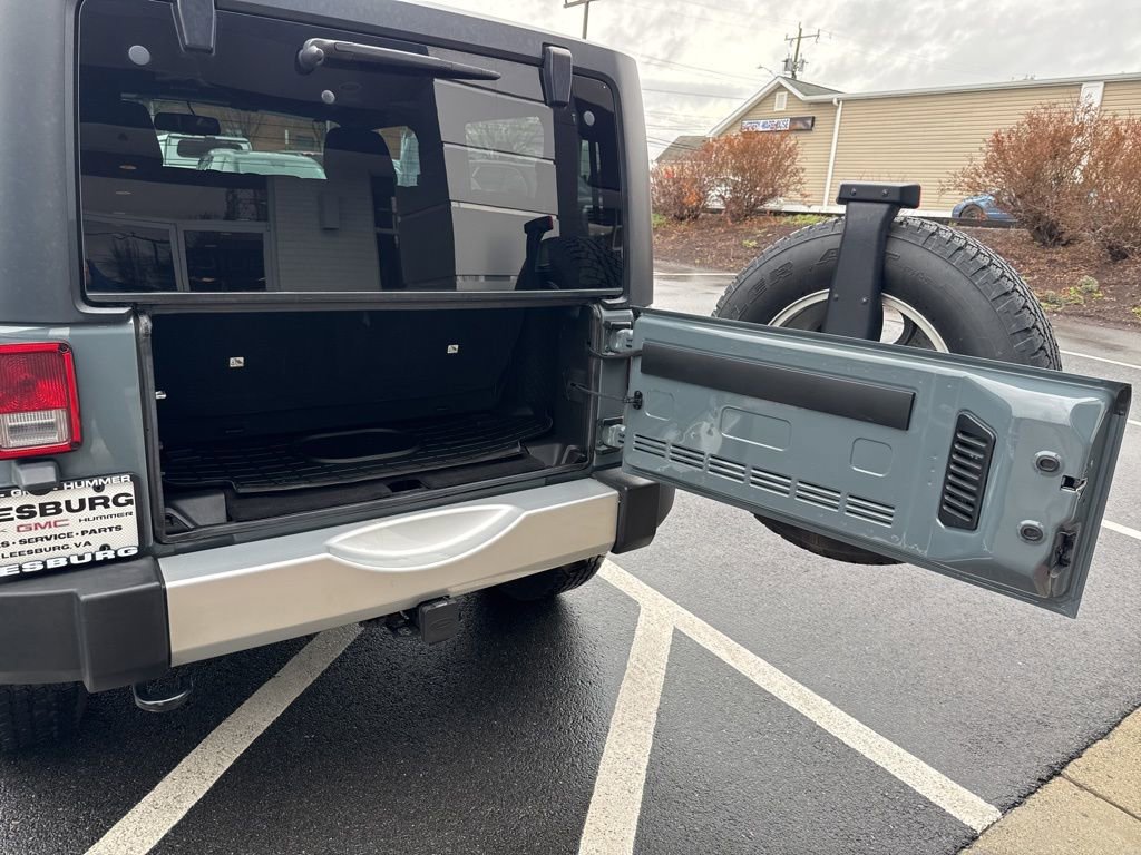 Used 2015 Jeep Wrangler Sahara w/ Connectivity Group image 37