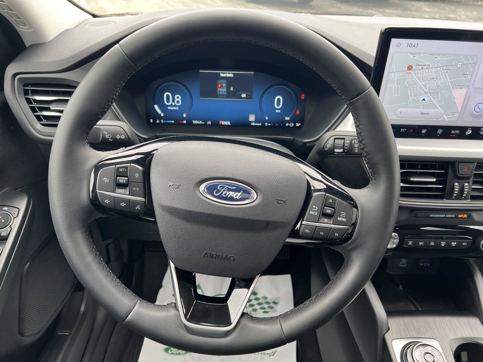 Used 2023 Ford Escape Platinum image 24