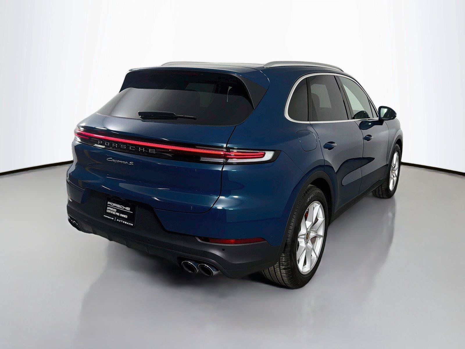 Certified 2026 Porsche Cayenne S AWD/4WD image 7
