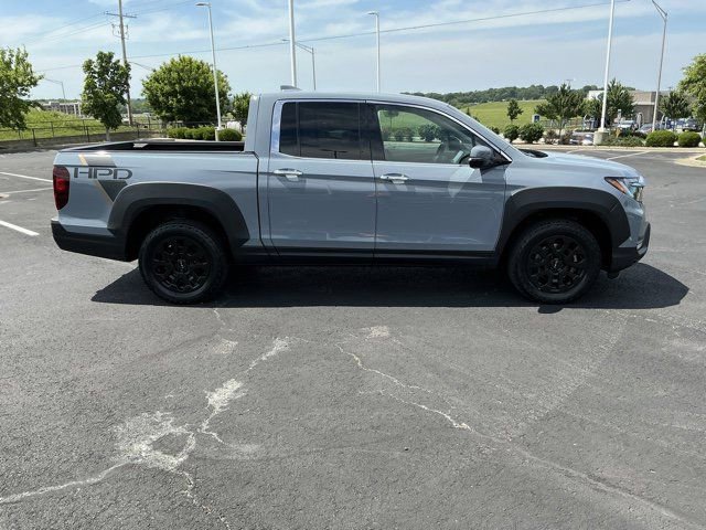 Used 2023 Honda Ridgeline RTL-E image 2