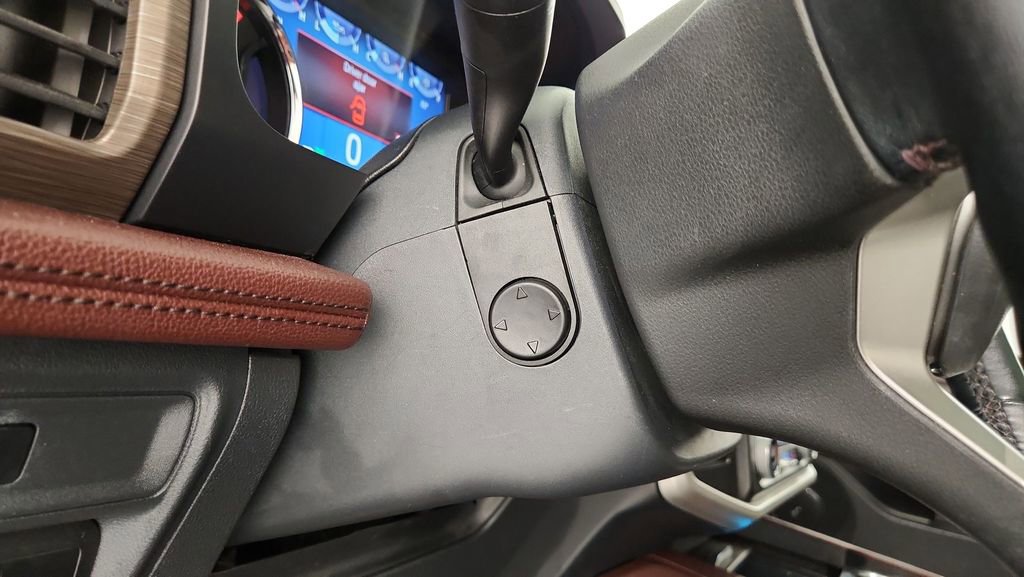 Used 2022 Ford Expedition Max Limited image 27