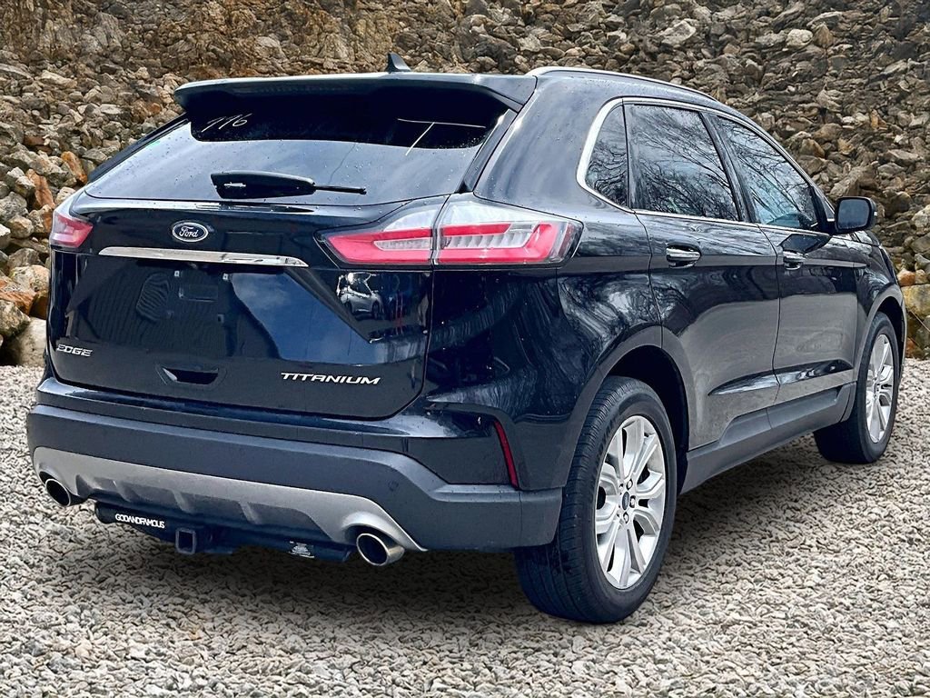 Used 2020 Ford Edge Titanium w/ Cargo Accessory Package FWD image 2