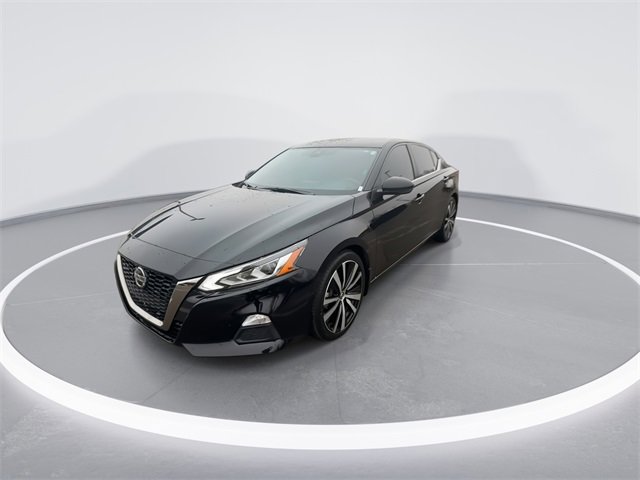 Used 2021 Nissan Altima 2.5 SR w/ SR Premium Package image 4