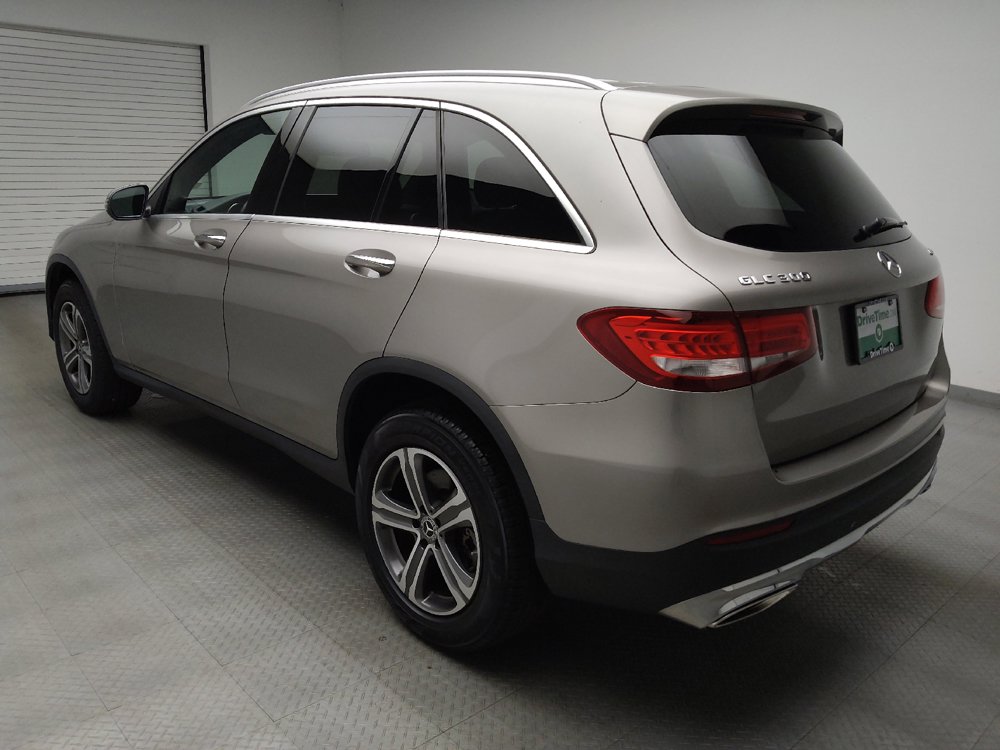 Used 2019 Mercedes-Benz GLC 300 4MATIC image 5