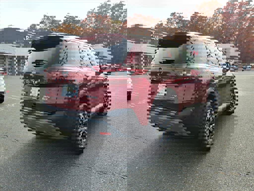 Certified 2023 Nissan Rogue SV image 5