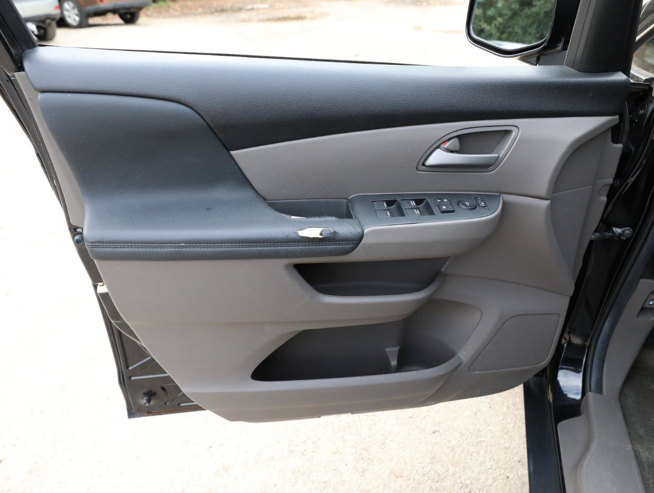 Used 2012 Honda Odyssey EX-L image 17