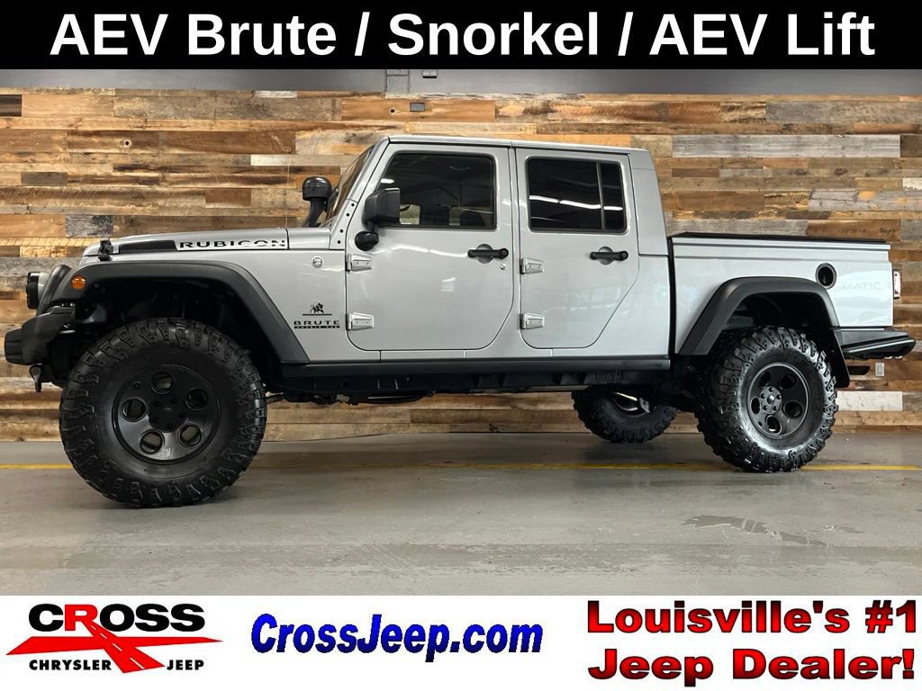 Used 2014 Jeep Wrangler Unlimited Rubicon w/ Connectivity Group