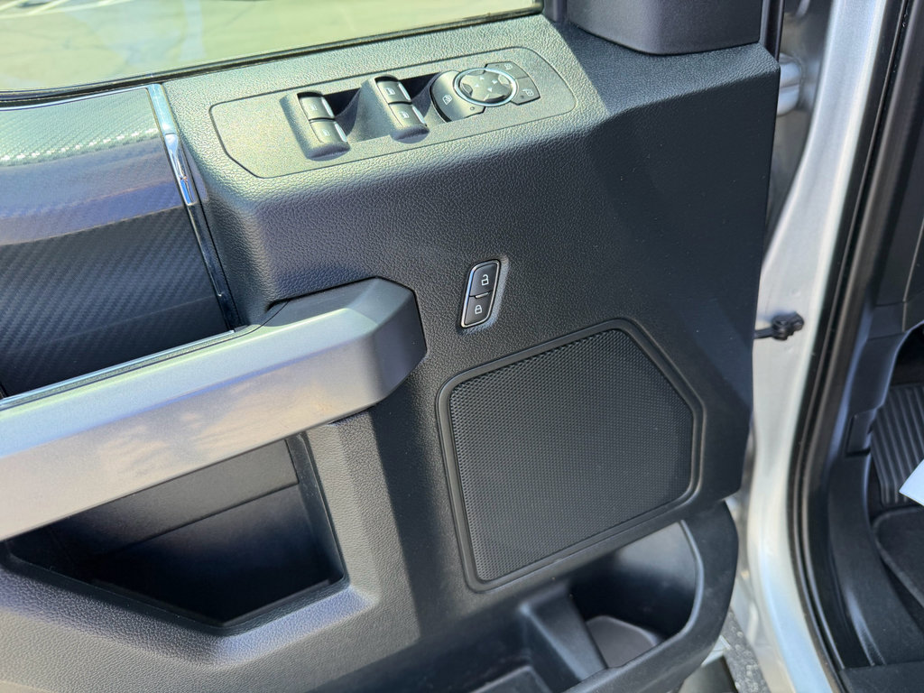 Used 2020 Ford F150 XLT w/ Equipment Group 302A Luxury AWD/4WD image 18