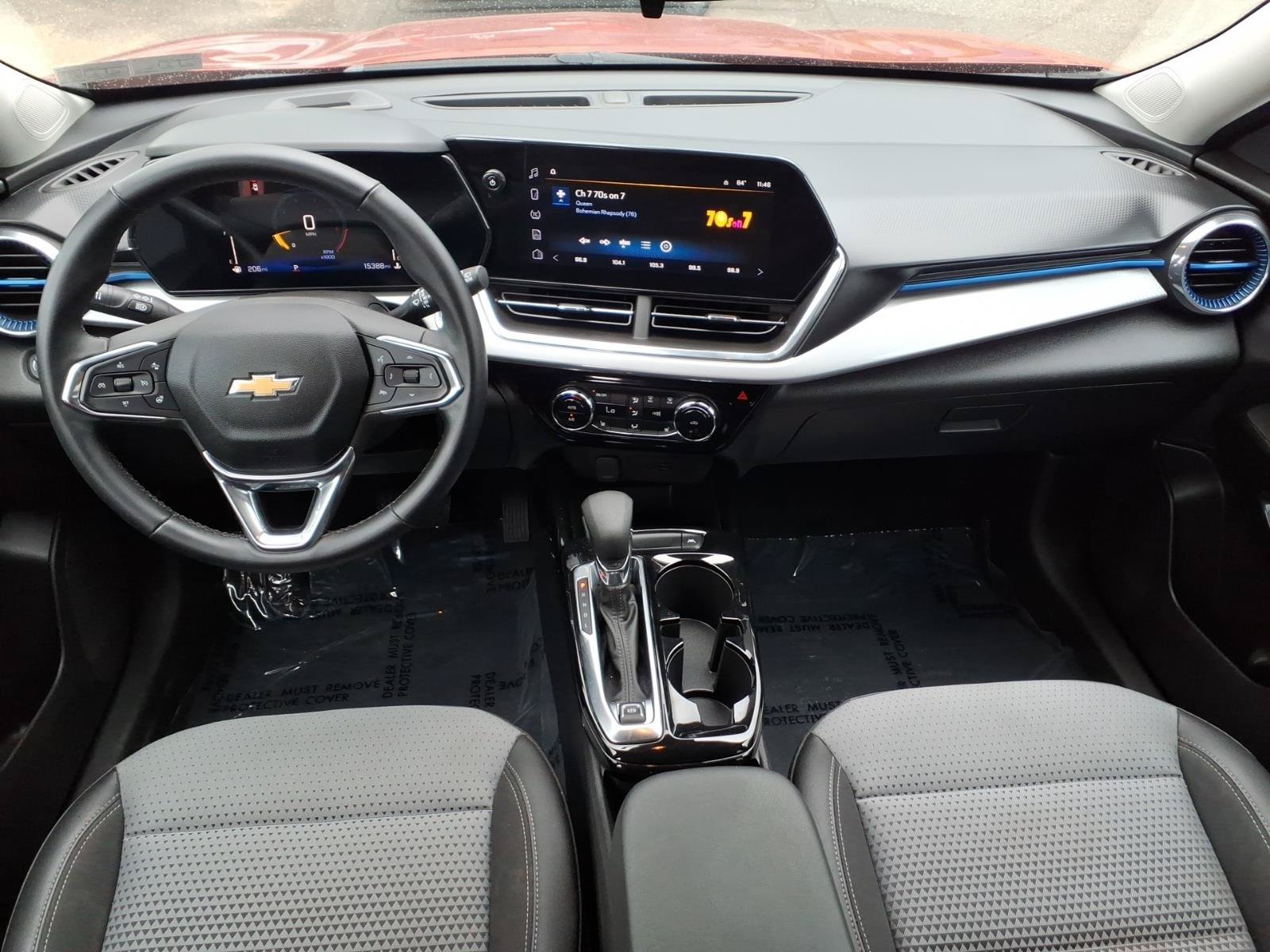 Used 2024 Chevrolet Trax LT w/ Driver Confidence Package FWD image 14