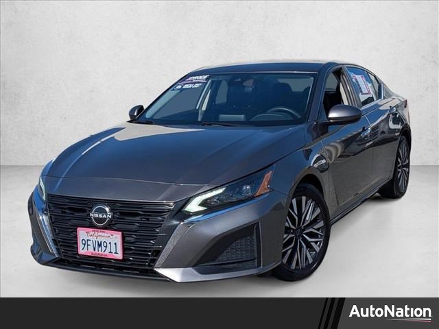 Used 2023 Nissan Altima 2.5 SV