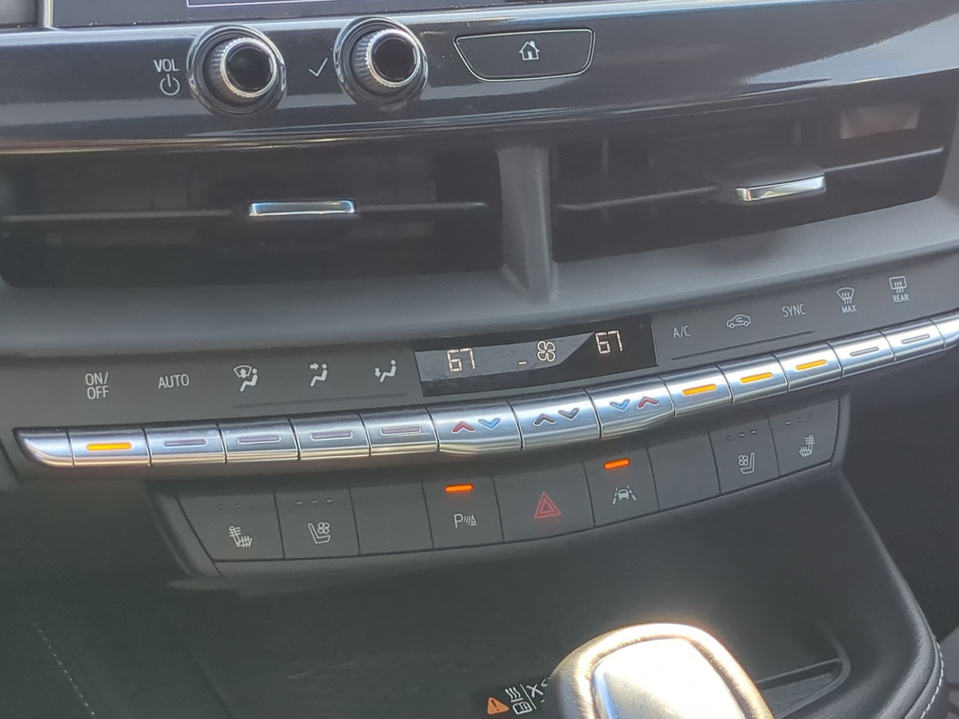 Used 2025 Cadillac CT4 Premium Luxury image 26