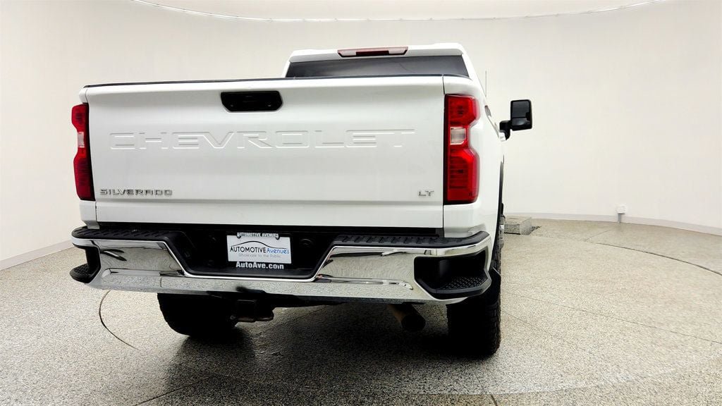 Used 2020 Chevrolet Silverado 2500 LT w/ Convenience Package AWD/4WD image 6