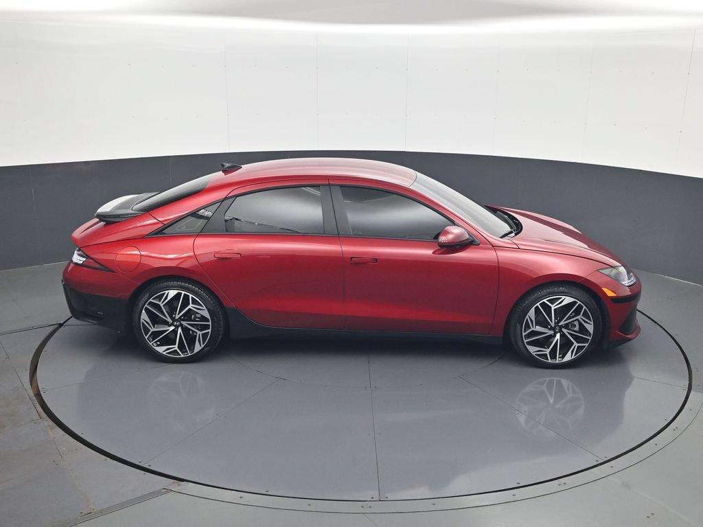 Certified 2025 Hyundai Ioniq 6 SEL AWD/4WD image 17