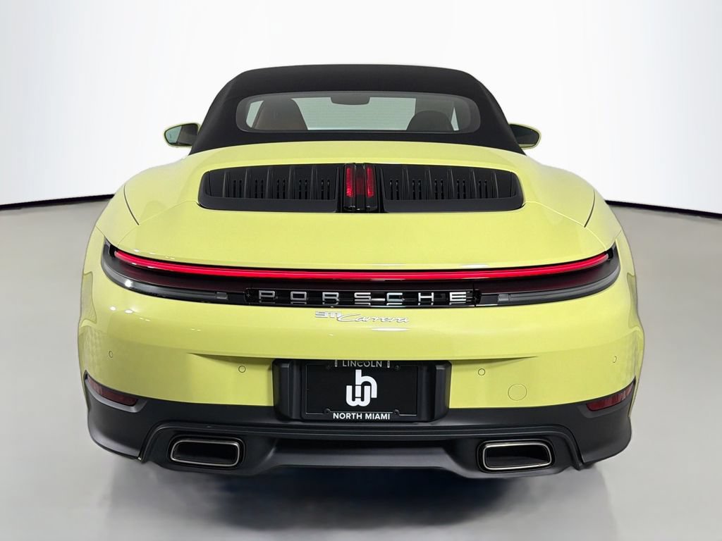 Used 2025 Porsche 911 Carrera image 6